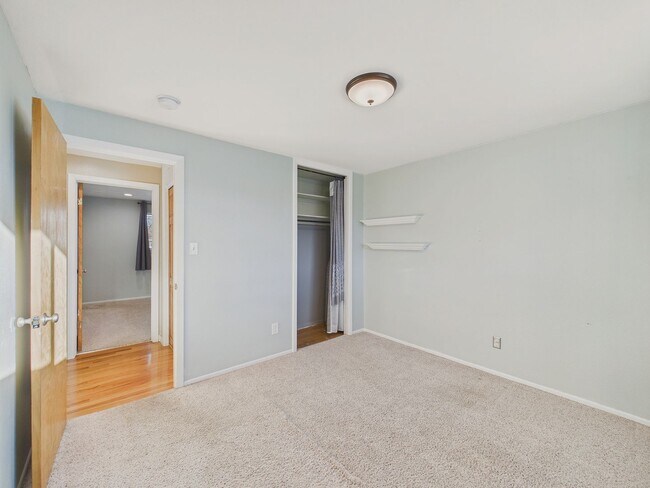 Building Photo - Gorgeous home in Westminster!