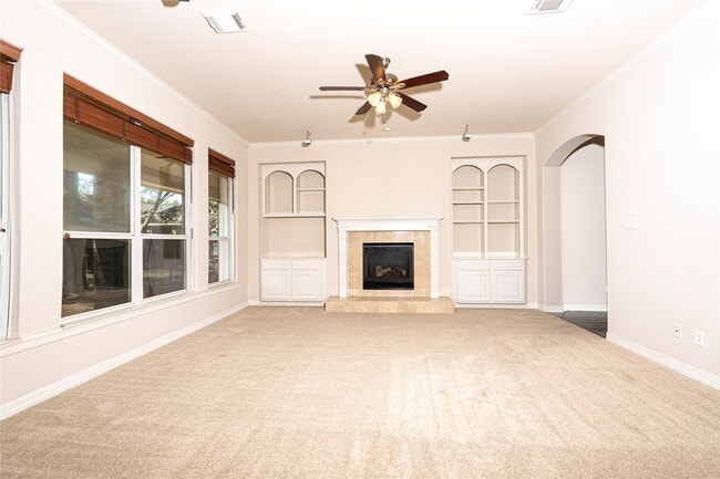 Building Photo - 24319 Bay Hill Blvd