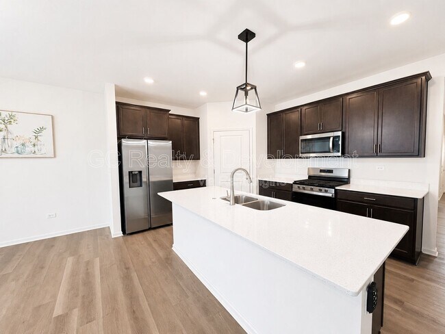Building Photo - 14729 Greenbriar Dr