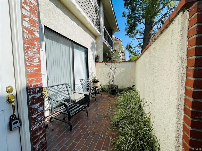Patio - 10201 Mason Ave