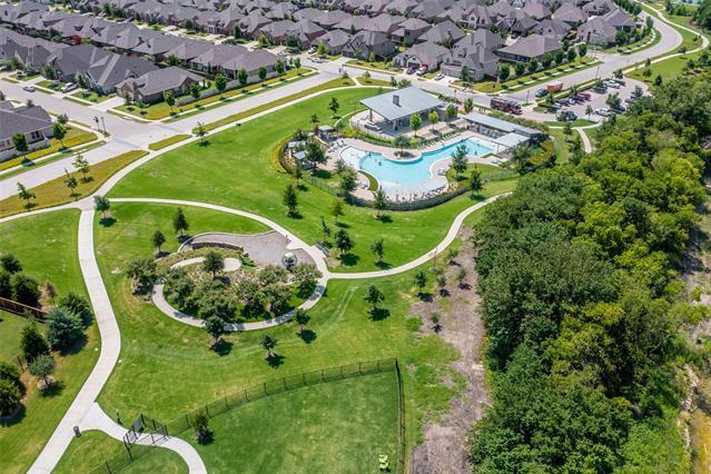 Building Photo - 1708 Carnation St