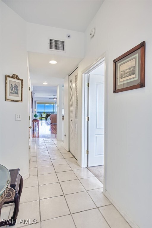 Building Photo - 14817 Laguna Dr