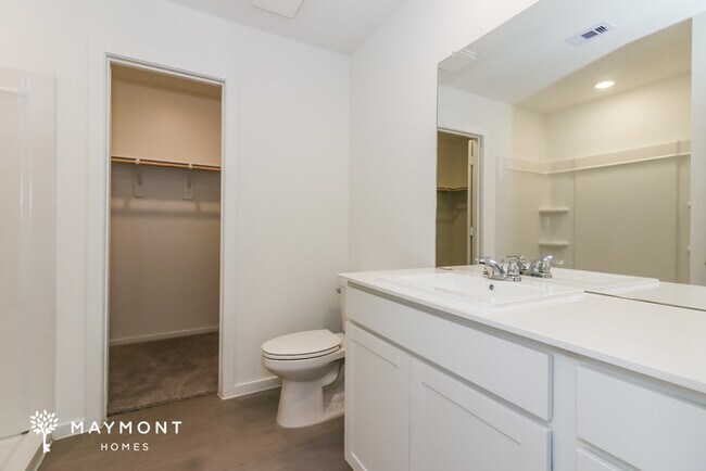 Building Photo - New Home in Sunterra – Enjoy the Beach Lagoon Lifestyle