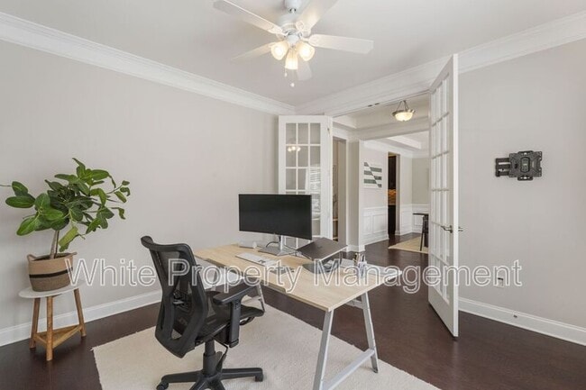Building Photo - 1830 Alden Oaks Dr