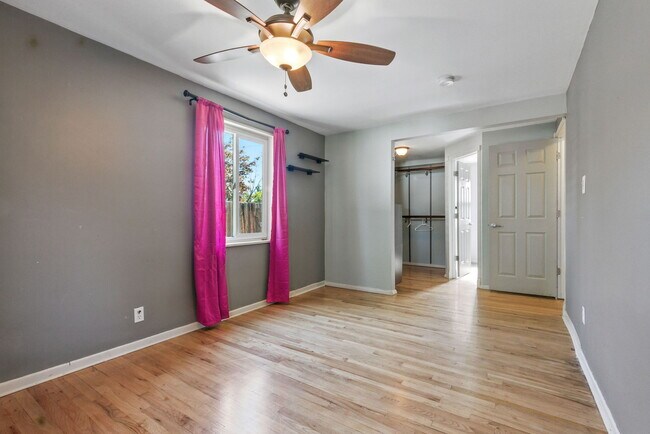 Building Photo - 2875 Fenton St