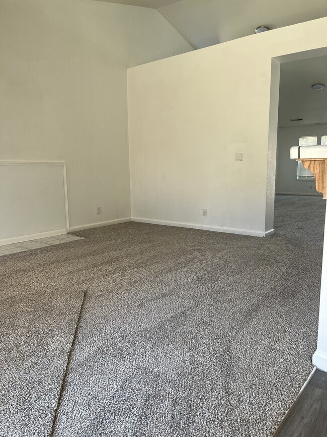 Building Photo - 1579 Spyglass Dr