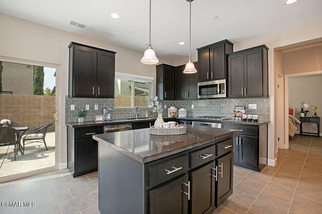 Building Photo - 7079 Oswego Ct