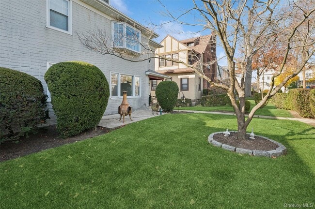 Building Photo - 138 Colonial Pl