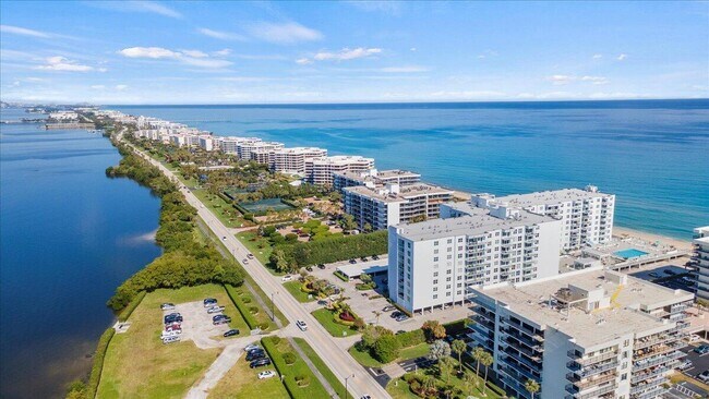 Building Photo - 3450 S Ocean Blvd