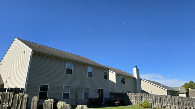 Building Photo - 7952 Bombay Ln