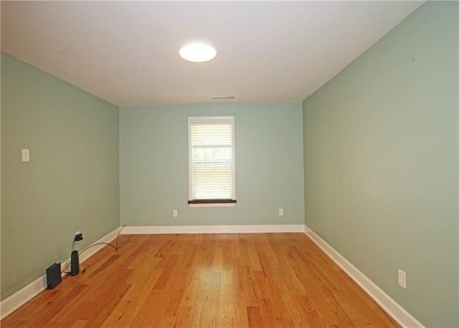 Building Photo - 49 New St