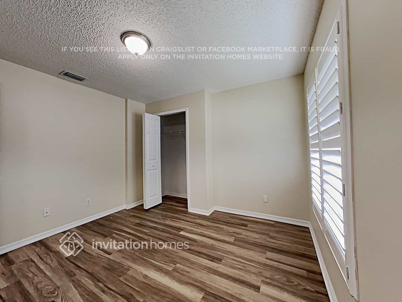 Building Photo - 1181 Worcester Way