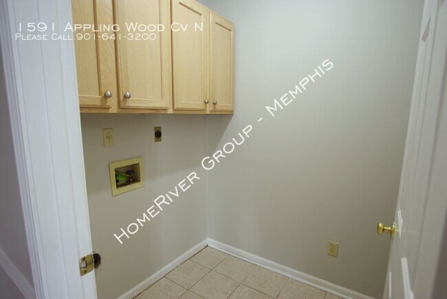 Building Photo - Updated Cordova Home!