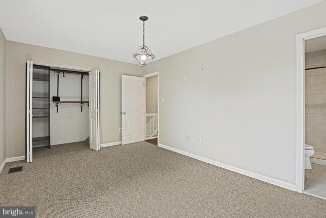 Building Photo - 1119 Shannon Pl