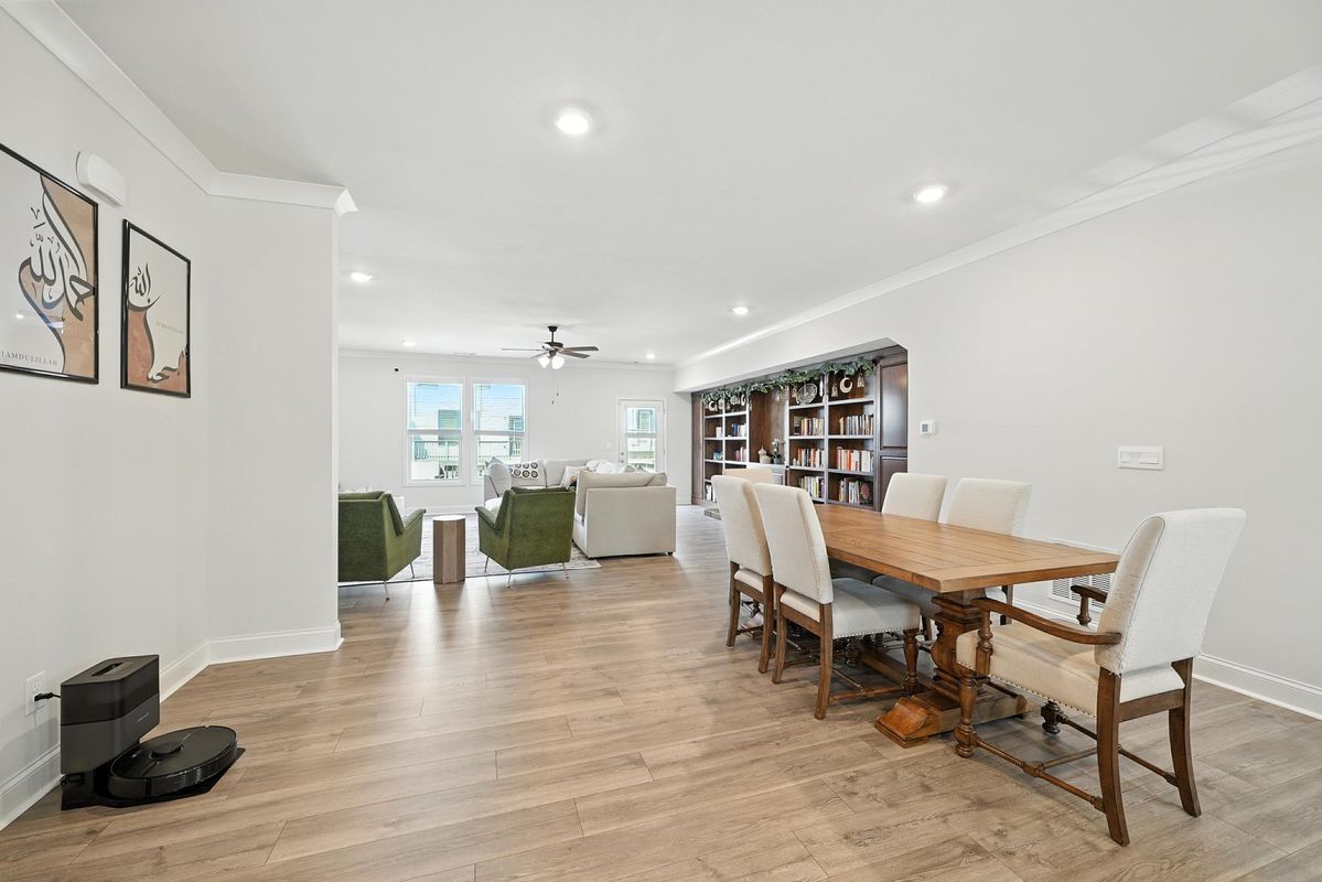 Building Photo - 3411 Swallowtail Ter