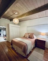 Building Photo - 2030 Lassen St