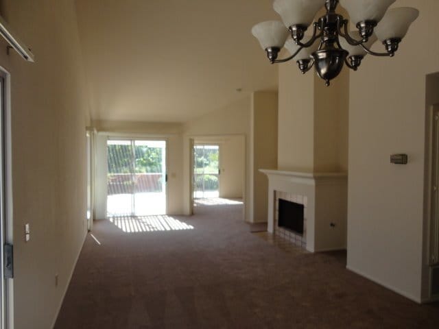 Building Photo - Charming 2-Bedroom Condo in the Heart of C...