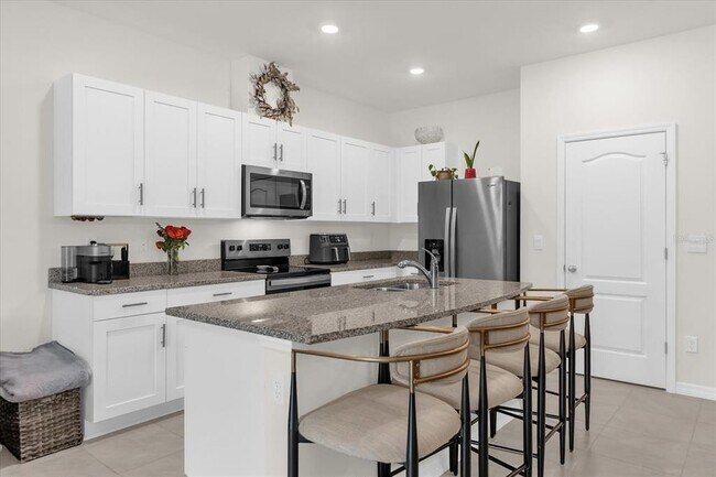 Building Photo - 110 Reena Dr