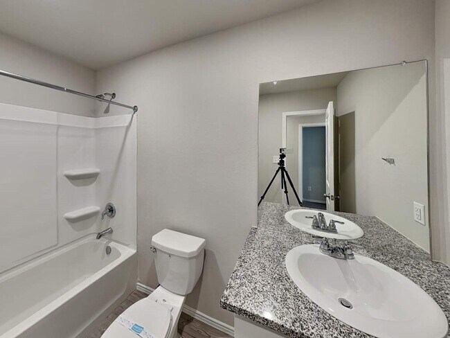 Building Photo - 7302 Alcazar Gate