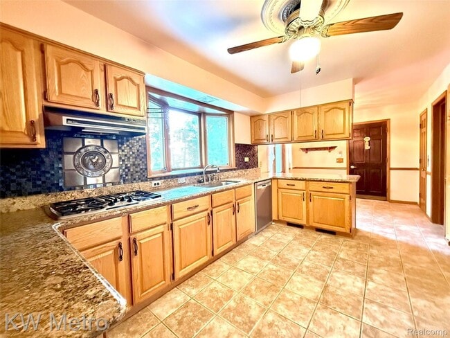 Building Photo - 1448 Inwoods Cir
