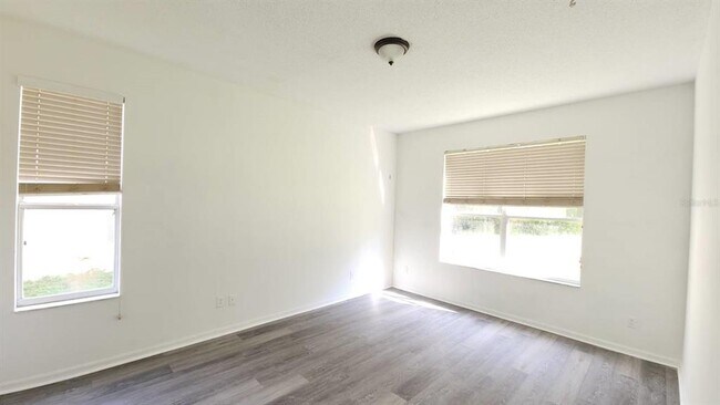 Building Photo - 5627 Florence Harbor Dr