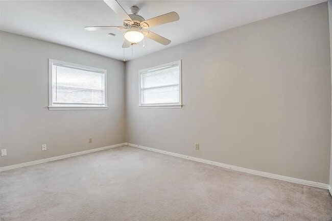 Building Photo - 2322 Ansbury Dr