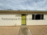 Building Photo - 3401 Squire Ln