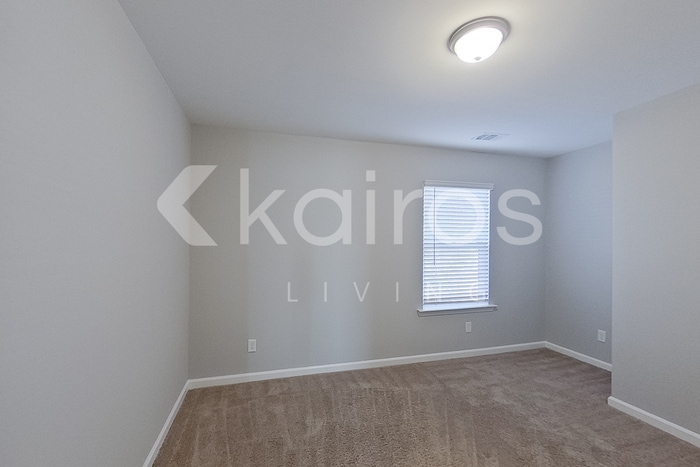 Building Photo - 102 Ebenezer Blf Wy