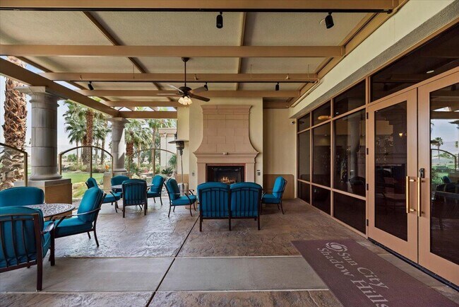 Building Photo - 81916 Avenida Del Toro