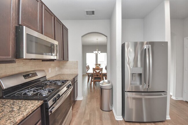 Building Photo - 4239 Wyanngate Dr