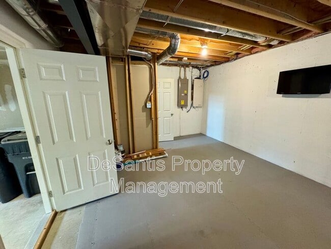 Building Photo - 307 Marshall Heights Dr
