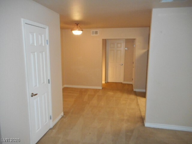 Building Photo - 5160 Indian River Dr