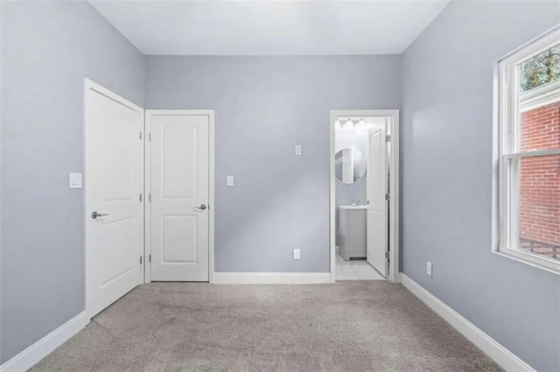 Primary Photo - 609 Parsons St SW