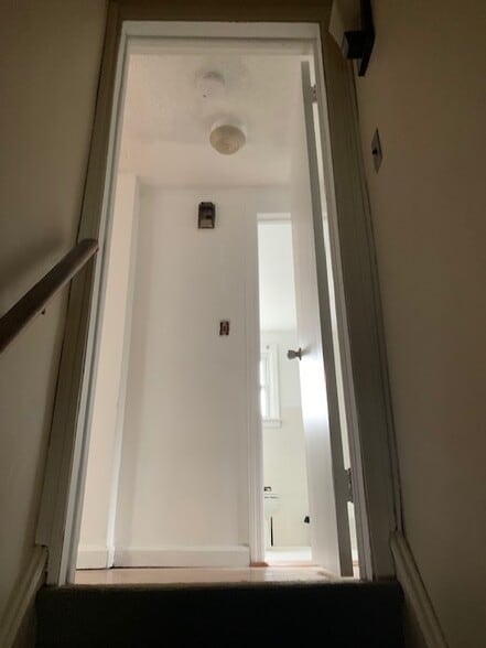 Building Photo - 99 Hancox Ave