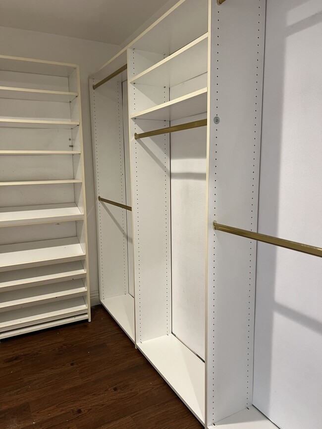 Building Photo - 1245 Tierra Luna