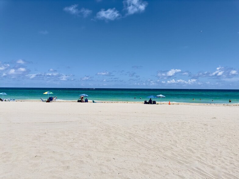 Building Photo - 104 Harding St