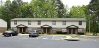 Building Photo - 106 Meadow St