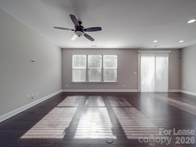 Building Photo - 14021 Goldenrod Trace Rd