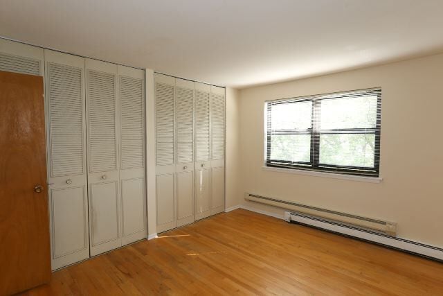 Building Photo - 675 W Wrightwood Ave