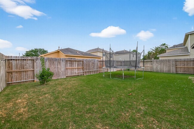 Building Photo - 8311 Tartan Ct
