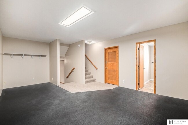 Building Photo - 11419 S 44th St