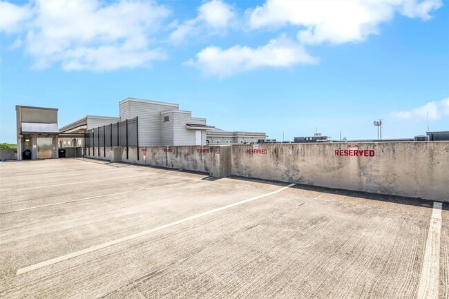 Building Photo - 1251 Strassner Dr