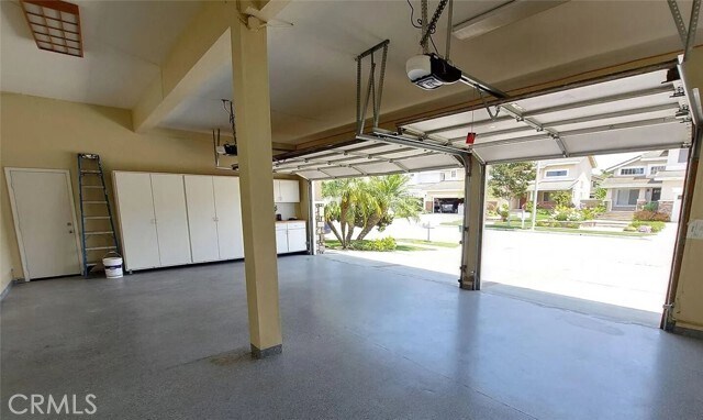 Building Photo - 17669 Hever Cir