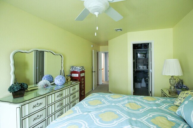 Building Photo - Spacious 5 Bedroom Home In Jenks West School District!