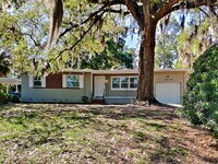 Building Photo - 5950 El Morro Dr S