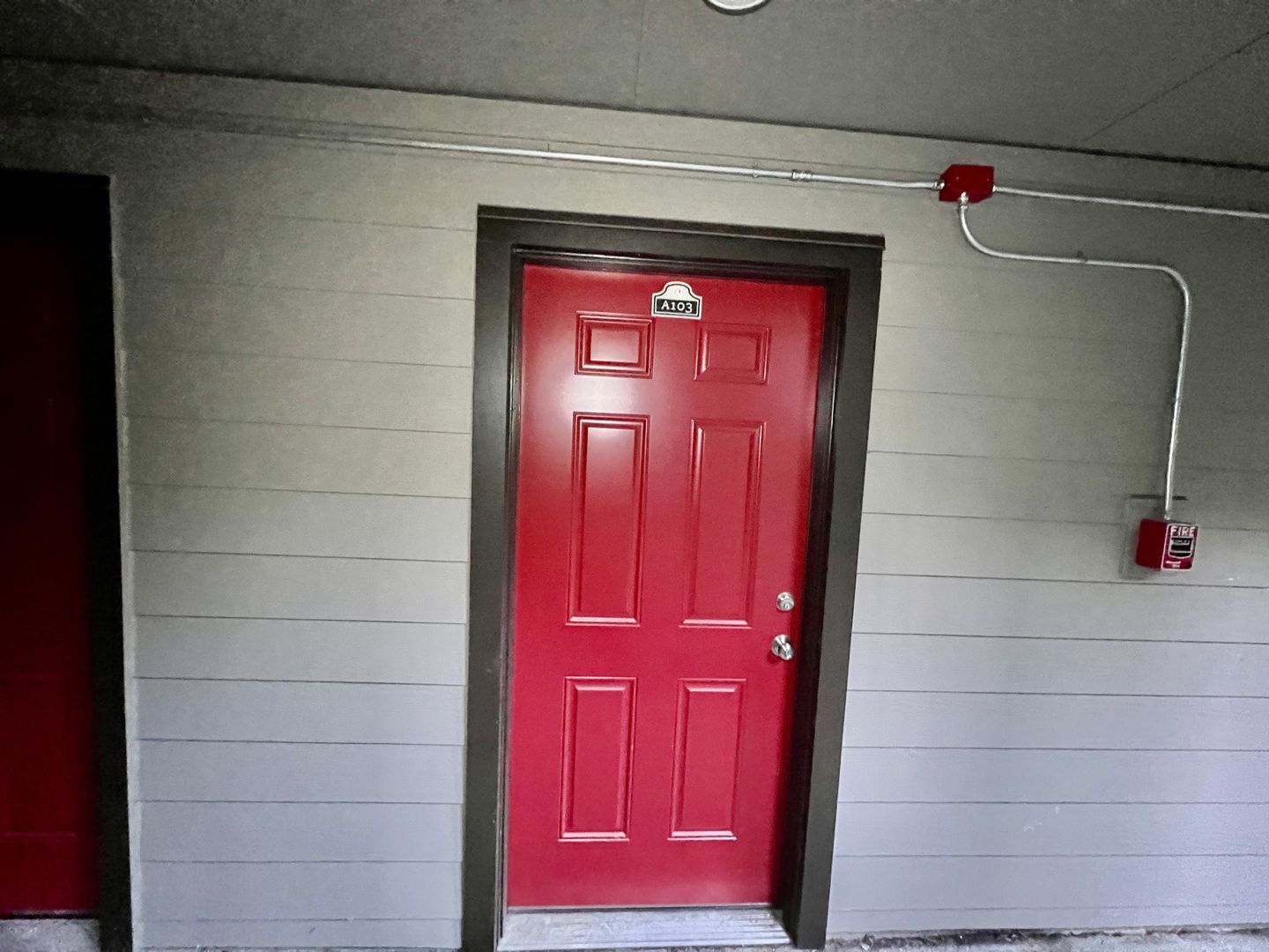 Building Photo - Bothell Landing Condo