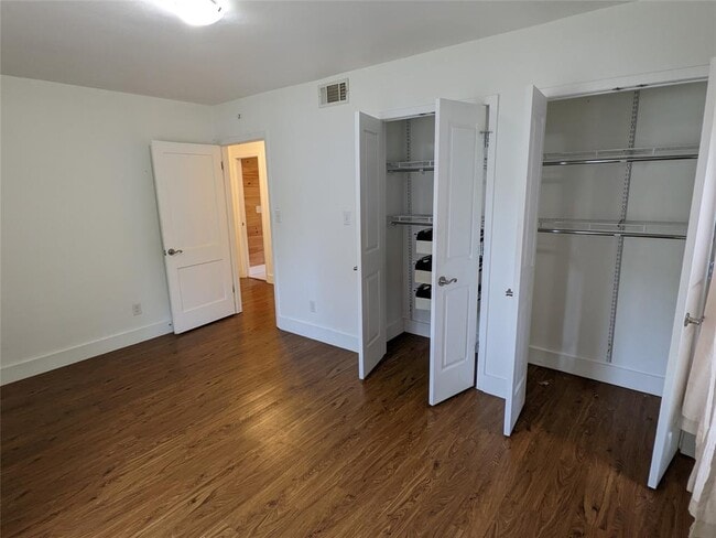 Building Photo - 1206 Marcy St