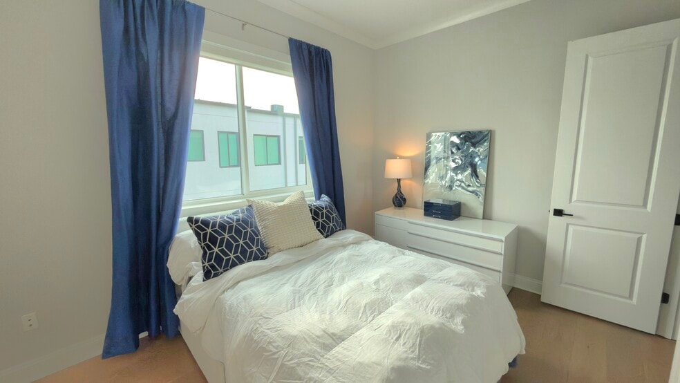 Building Photo - 4515 W North a St