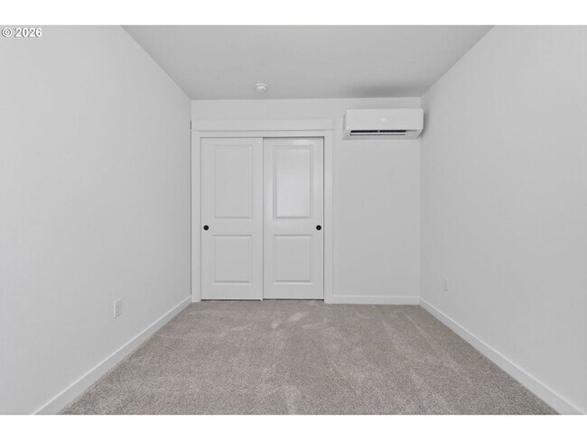 Building Photo - 4055 SW McKinley St