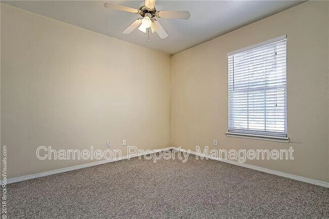 Building Photo - 1437 Sligo St
